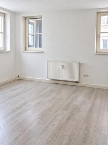 2-Zimmer-Wohnung in historischem Mehrfamilienhaus