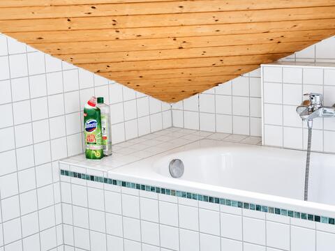 3-Zimmer-Dachgeschosswohnung mit Balkon in Iselshausen