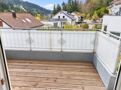 3-Zimmer-Dachgeschosswohnung mit Balkon in Iselshausen