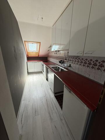 Gemütliche 2-Zimmer-Dachgeschosswohnung mit Balkon