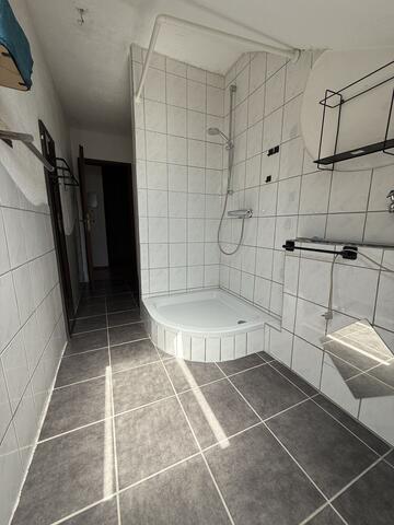 Gemütliche 2-Zimmer-Dachgeschosswohnung mit Balkon
