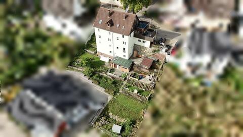 Großzügiges Mehrfamilienhaus mit Entwicklungspotenzial